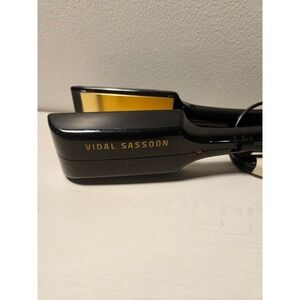Vidal Sassoon Hair Straightener Ceramic Plates Flat Iron Styling Tool